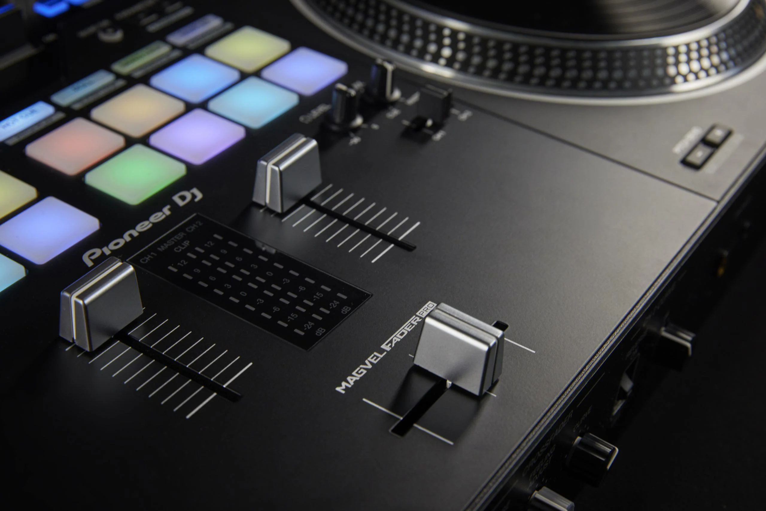 Pioneer DJ DDJ-REV7's Adjustable MAGVEL Fader PRO Crossfader